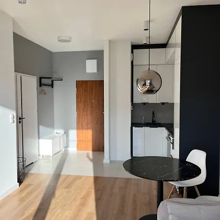 Apartamenty M1 Z Parkingiem Podziemnym Warschau Exterior foto